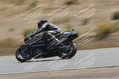 media/Apr-20-2025-AHRMA (Sun) [[393a79c373]]/Race/Group 10/Turn 4b/